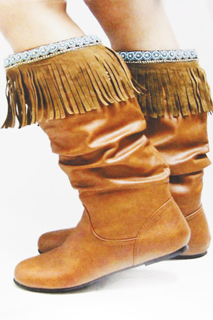 Tribal inspired Boot Cuff with Bead and Fringed Detail 5JAL